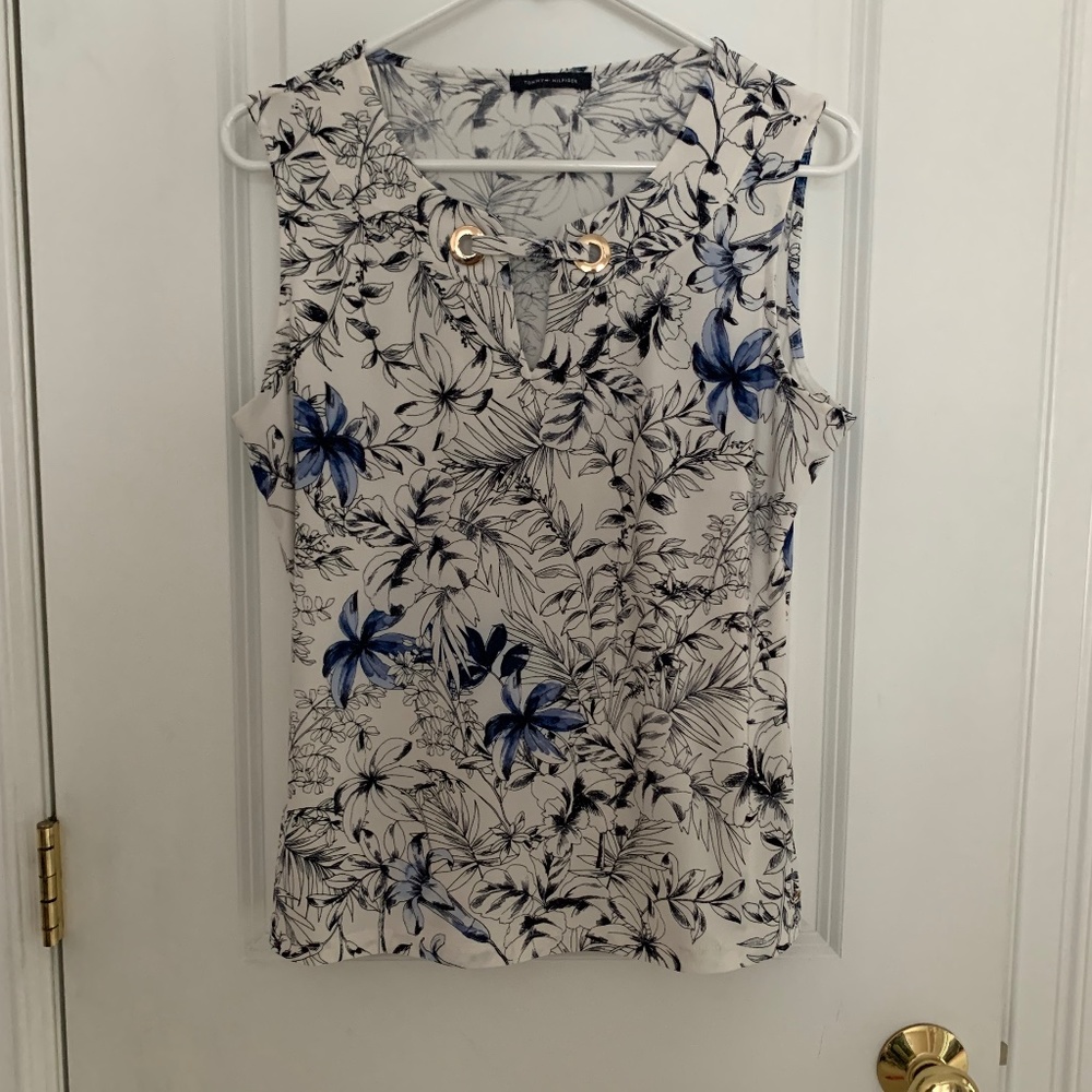 Tommy Hilfiger top